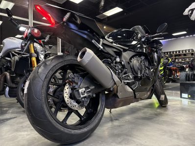 2021 Yamaha YZF R1