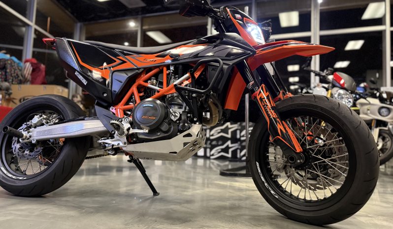 2021 KTM 690 SMC R
