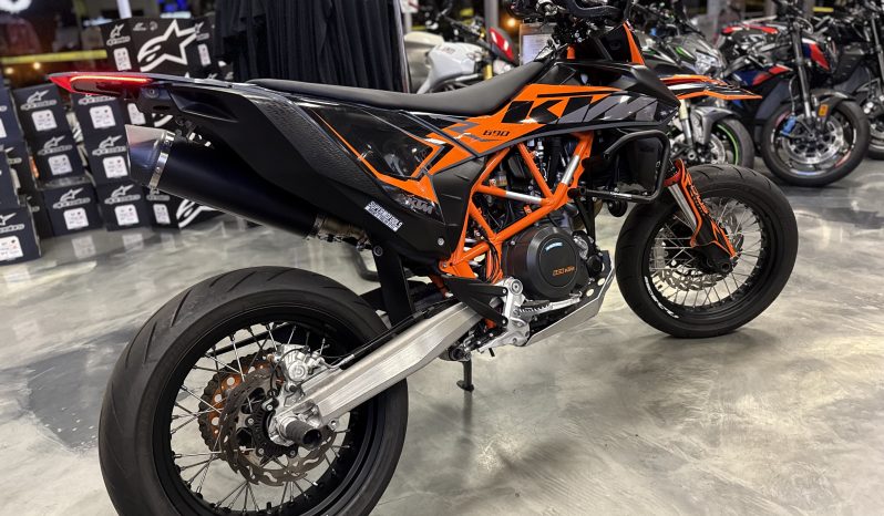 2021 KTM 690 SMC R