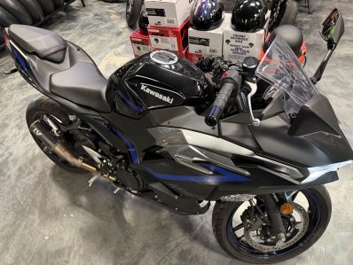 2025 Kawasaki Ninja 500 ABS